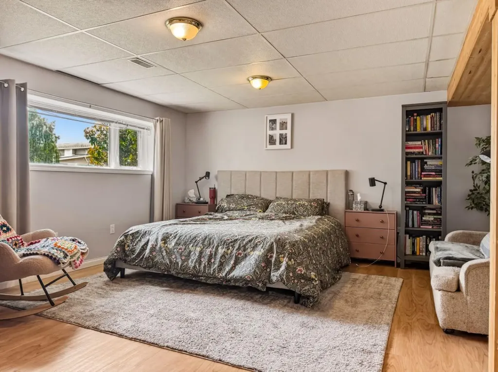 10214 97 Avenue Grande Cache AB t0e0y0