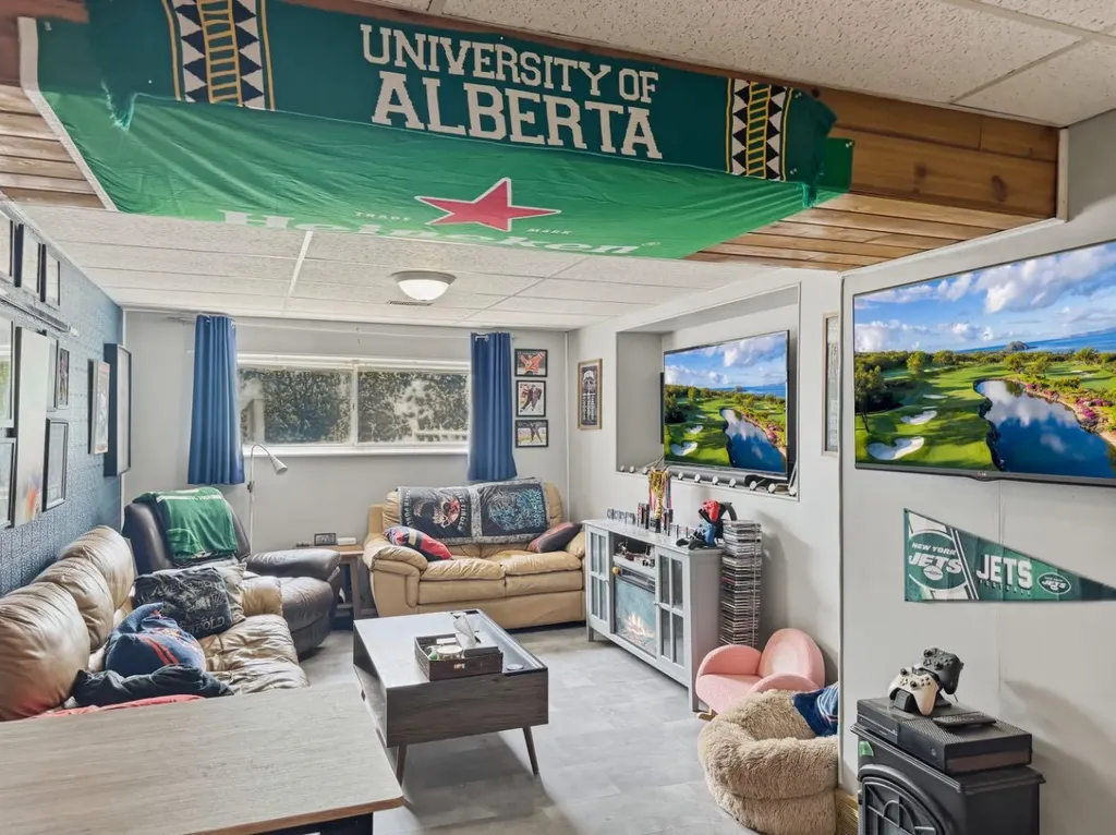 10214 97 Avenue Grande Cache AB t0e0y0