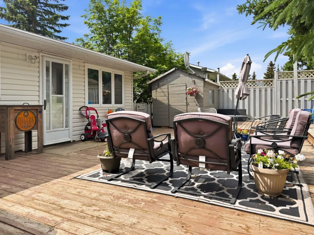 10214 97 Avenue Grande Cache AB t0e0y0