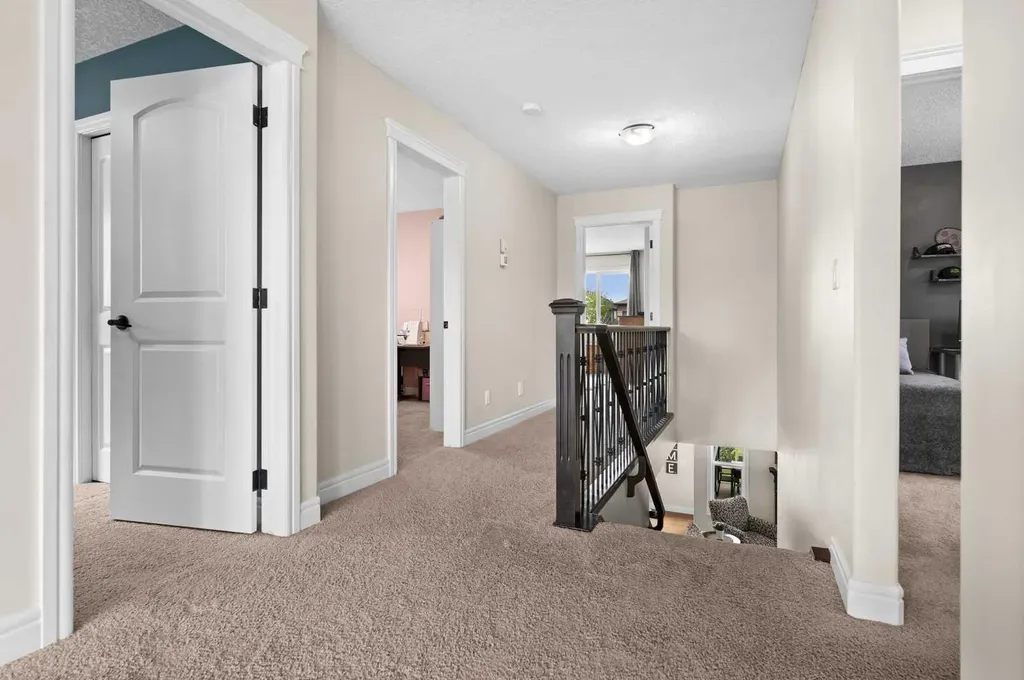 144 Silverado Skies Manor SW Calgary AB T2X 0K2