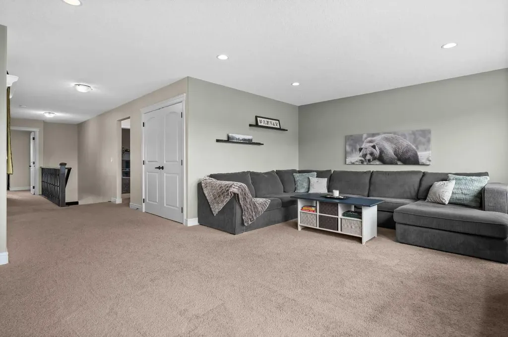 144 Silverado Skies Manor SW Calgary AB T2X 0K2