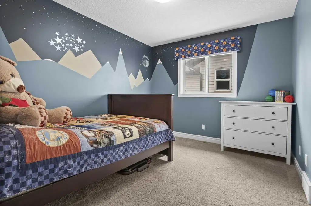 144 Silverado Skies Manor SW Calgary AB T2X 0K2