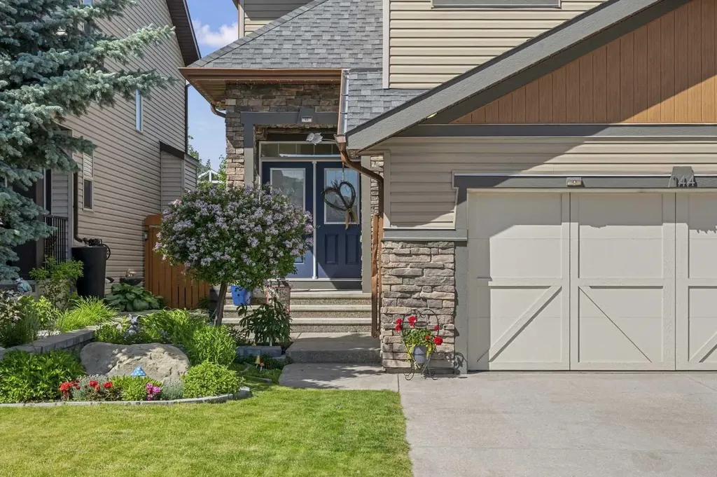 144 Silverado Skies Manor SW Calgary AB T2X 0K2