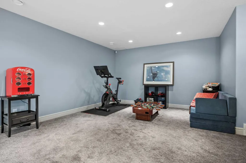 144 Silverado Skies Manor SW Calgary AB T2X 0K2