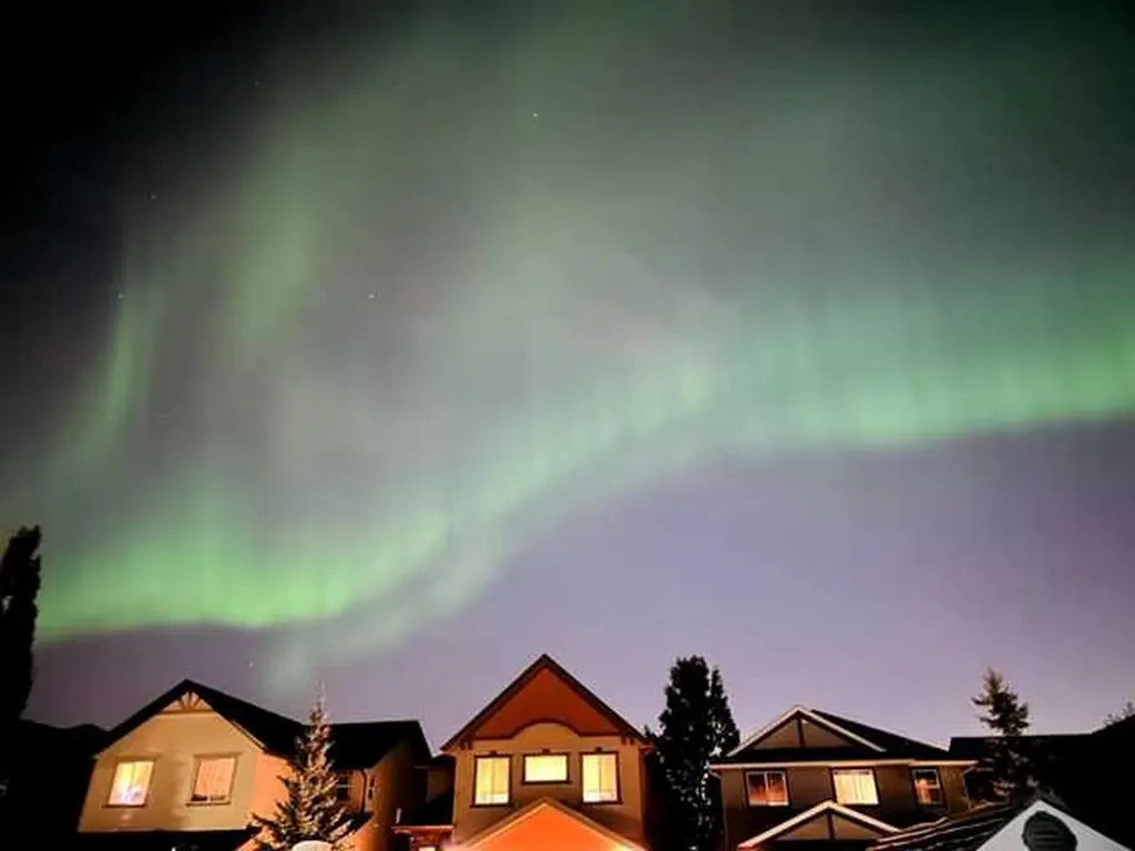 144 Silverado Skies Manor SW Calgary AB T2X 0K2
