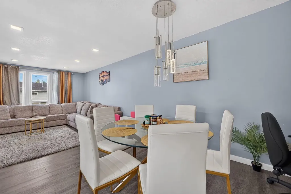 200 Fonda Drive SE Calgary AB T2A 6E6