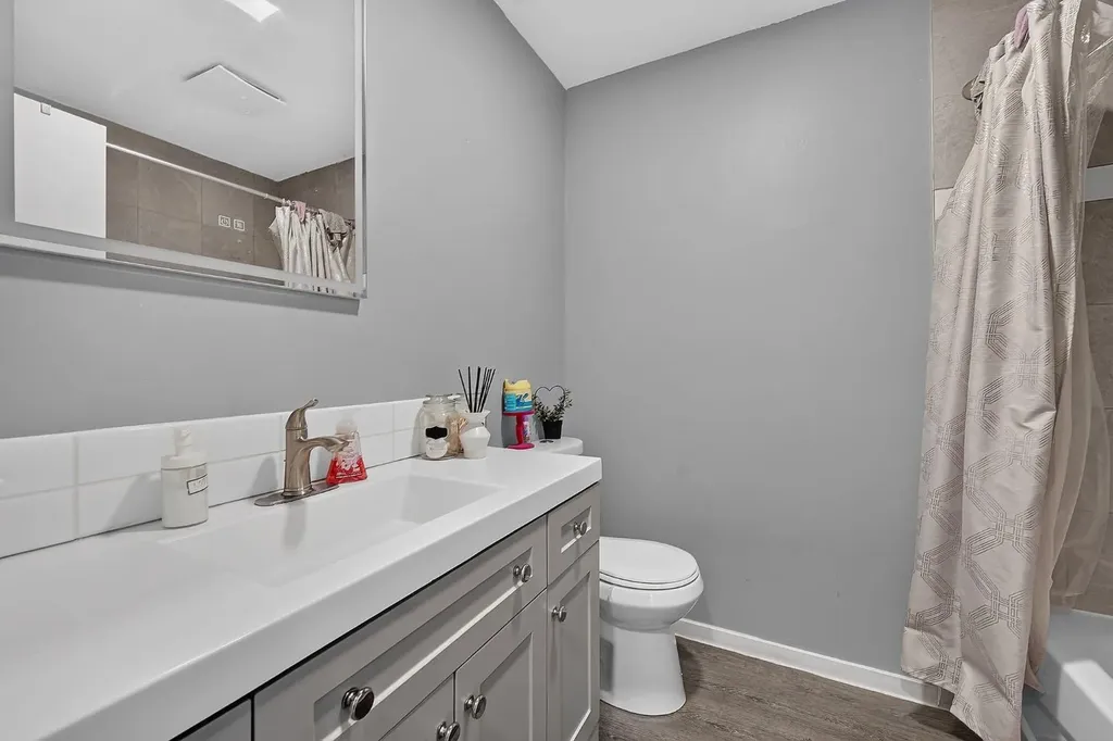 200 Fonda Drive SE Calgary AB T2A 6E6