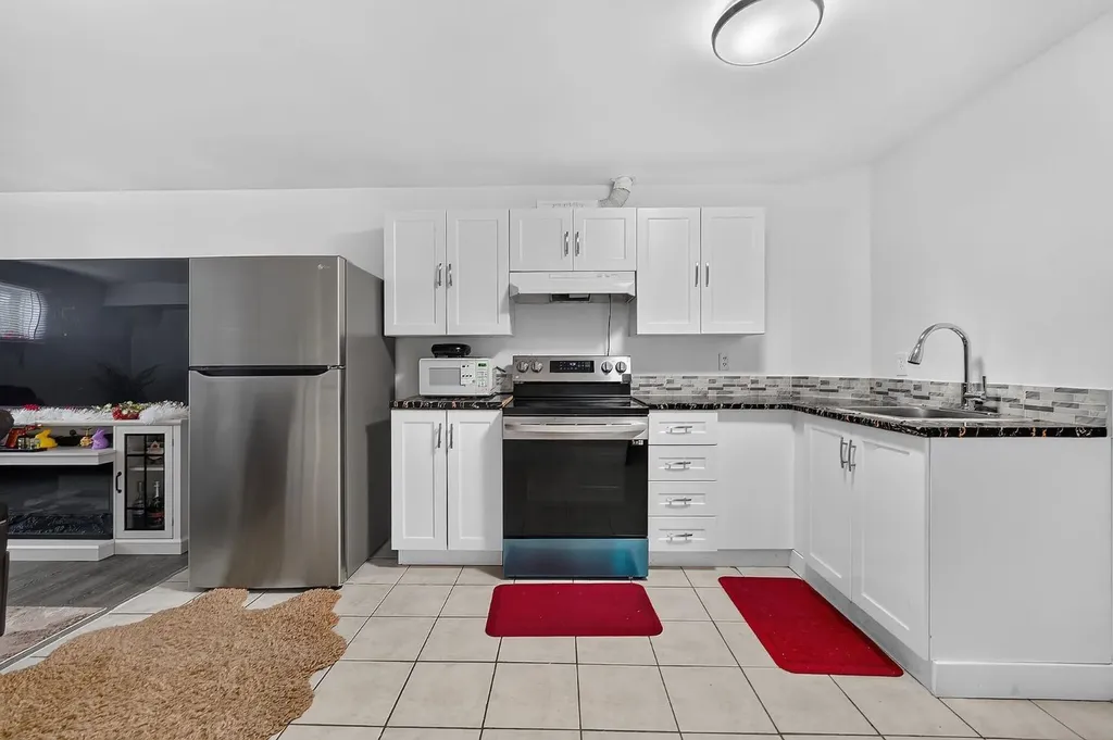 200 Fonda Drive SE Calgary AB T2A 6E6
