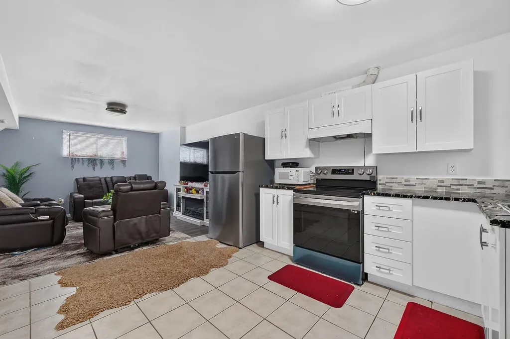 200 Fonda Drive SE Calgary AB T2A 6E6