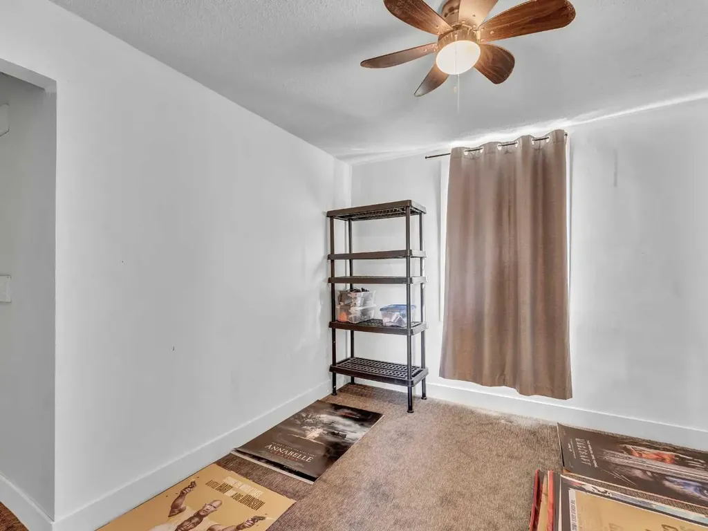 339 North Railway Street SE Medicine Hat AB T1A 2Z1
