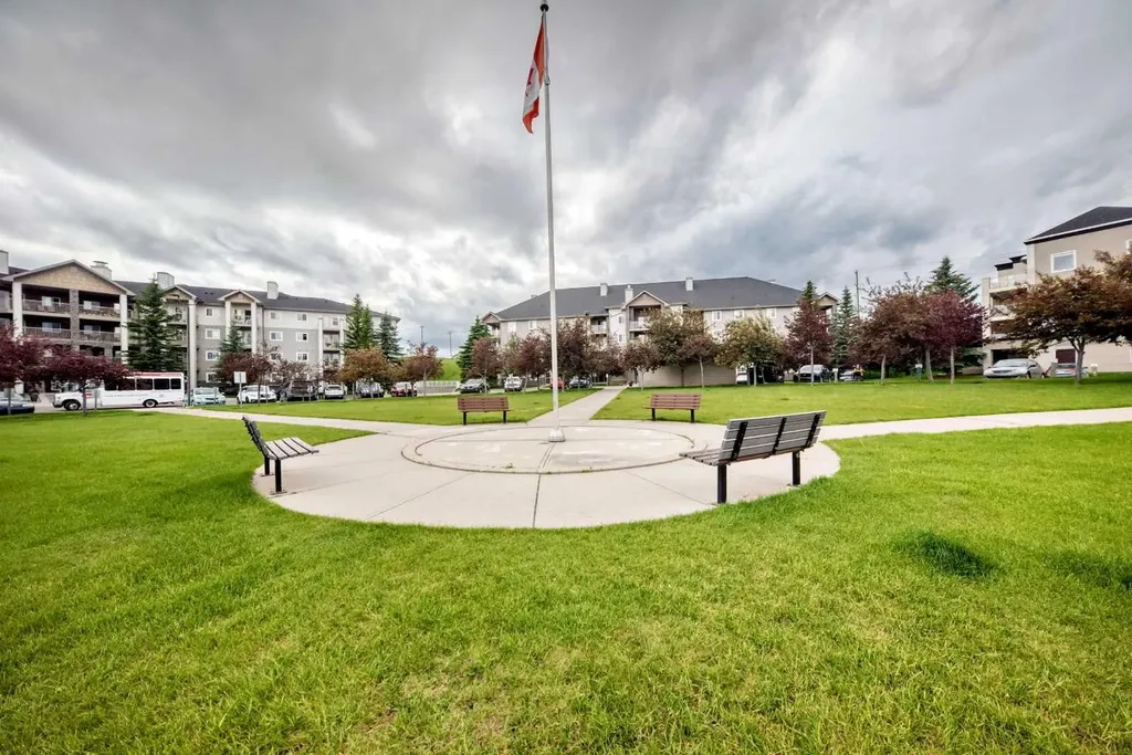 5000 Somervale Court SW Calgary AB T2Y4M1