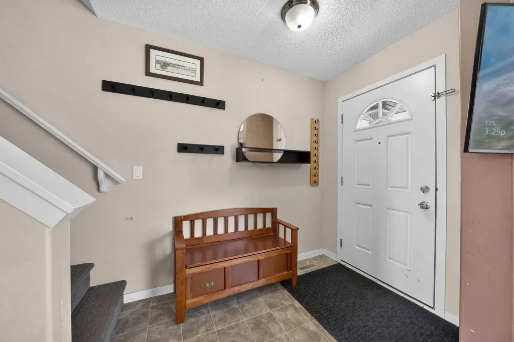 447 Silverado Plains Circle SW Calgary AB T2X 0H4