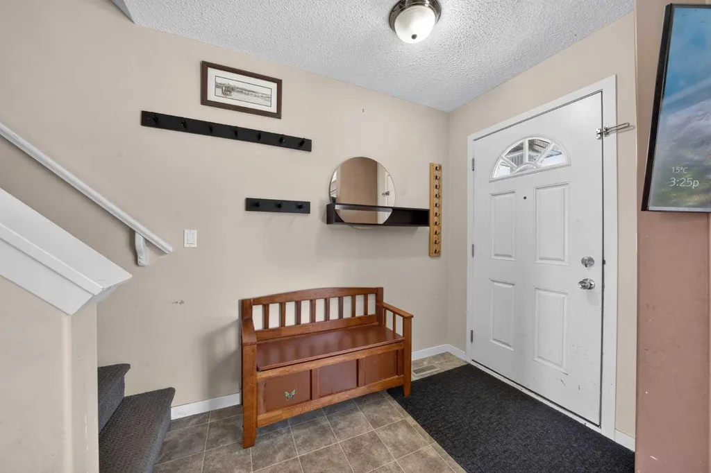 447 Silverado Plains Circle SW Calgary AB T2X 0H4