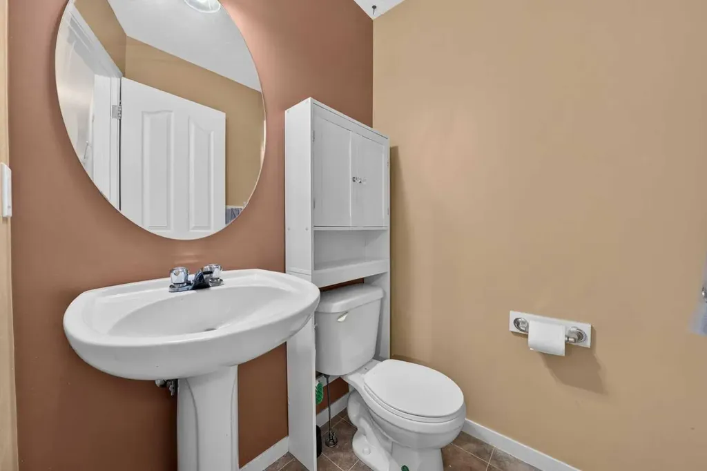 447 Silverado Plains Circle SW Calgary AB T2X 0H4