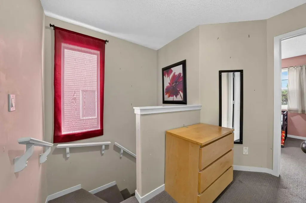447 Silverado Plains Circle SW Calgary AB T2X 0H4