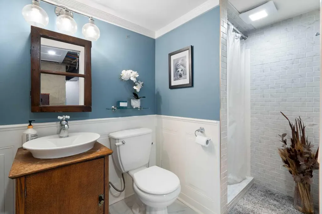 521 10 Avenue NE Calgary AB T2E0X7