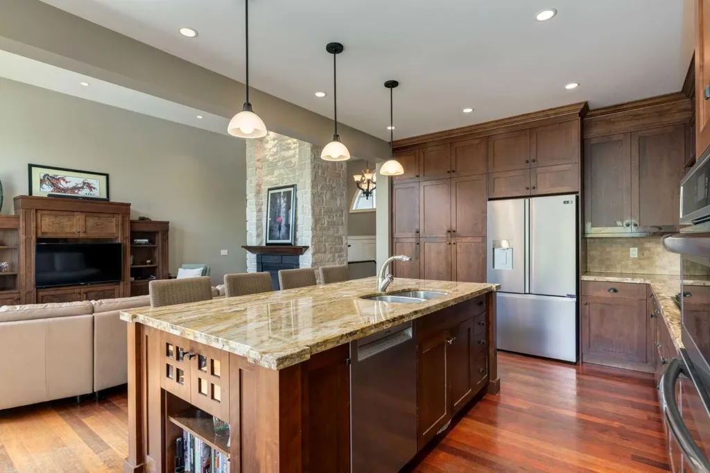 4712 Chapel Road NW Calgary AB T2L 1A6