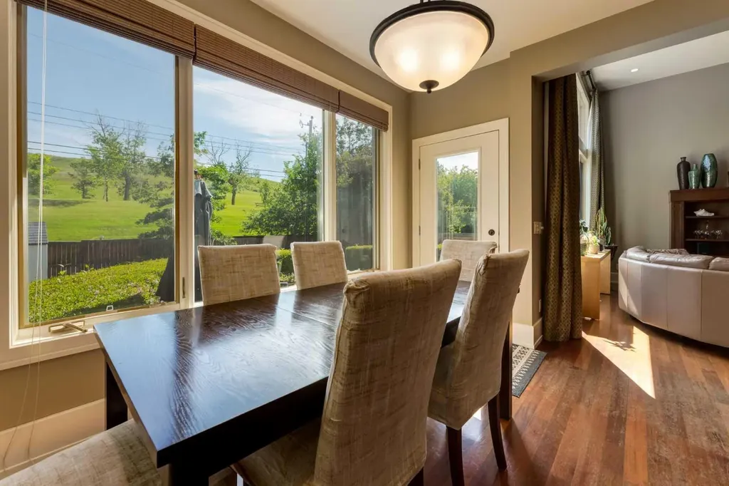 4712 Chapel Road NW Calgary AB T2L 1A6