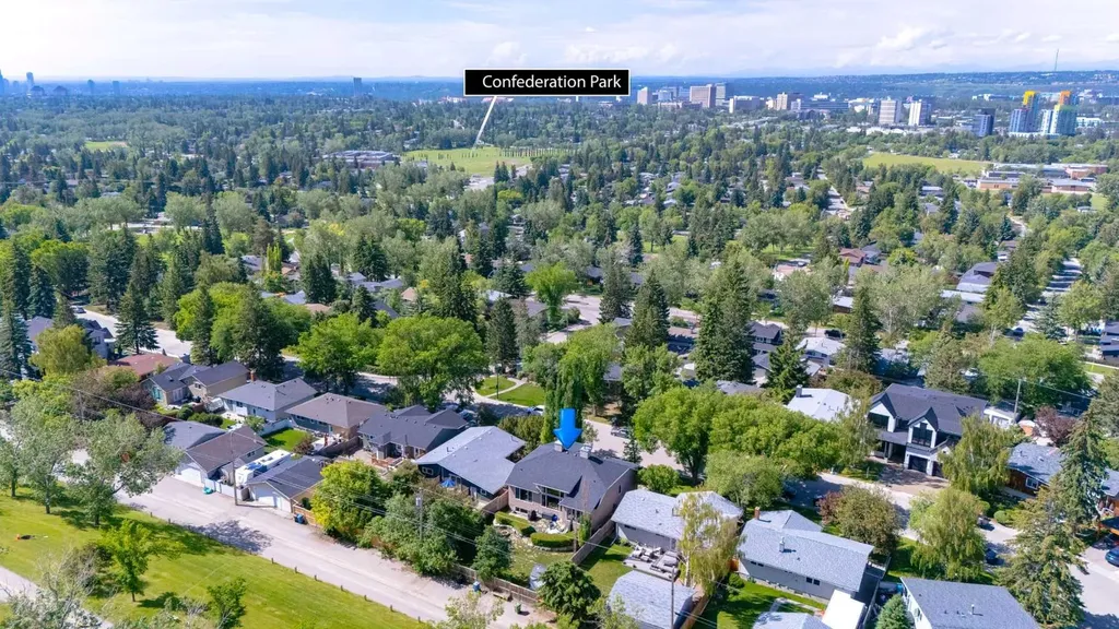4712 Chapel Road NW Calgary AB T2L 1A6