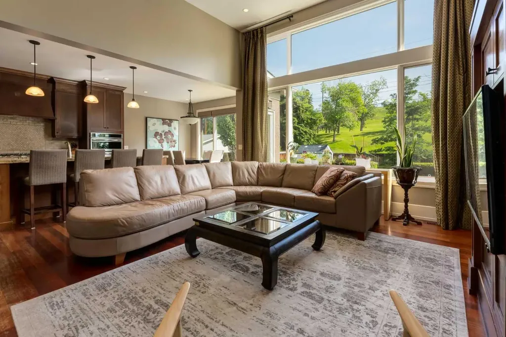 4712 Chapel Road NW Calgary AB T2L 1A6