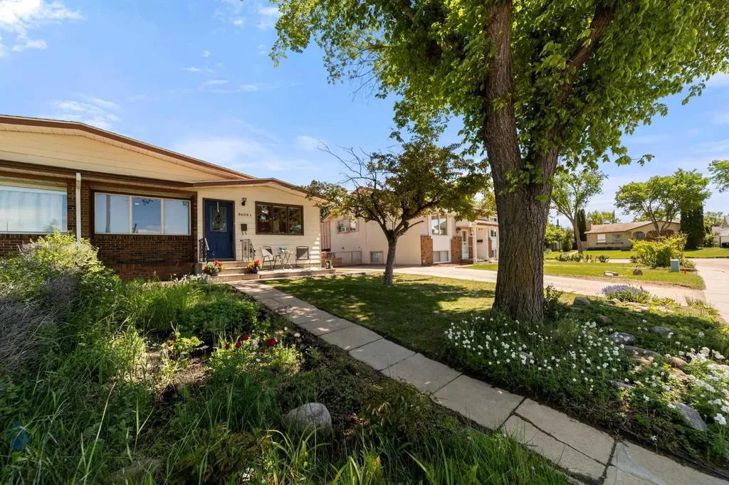 3609 A 66a Street Camrose AB T4V3H4