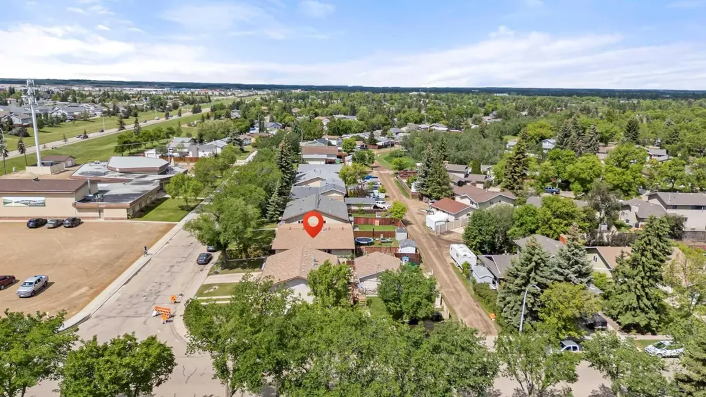 3609 A 66a Street Camrose AB T4V3H4