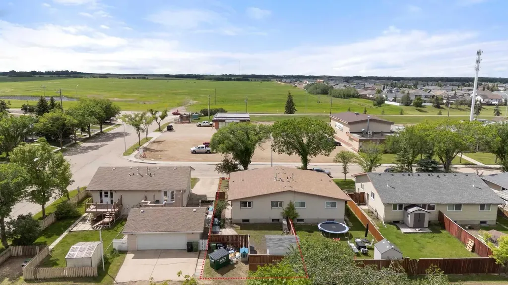 3609 A 66a Street Camrose AB T4V3H4