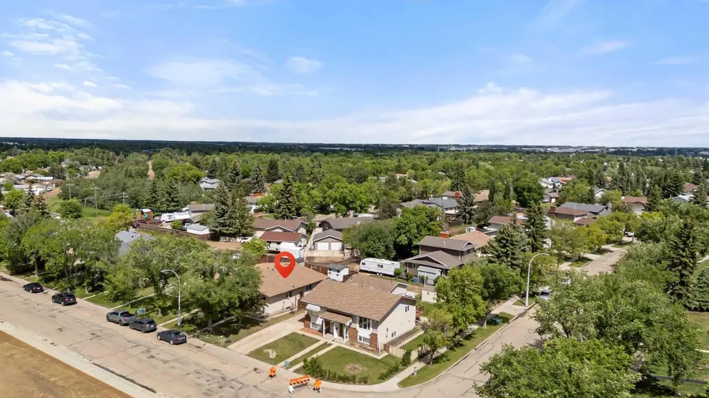 3609 A 66a Street Camrose AB T4V3H4