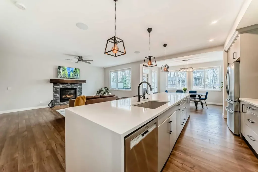 99 Legacy Glen Terrace SE Calgary AB T2X 3Z1