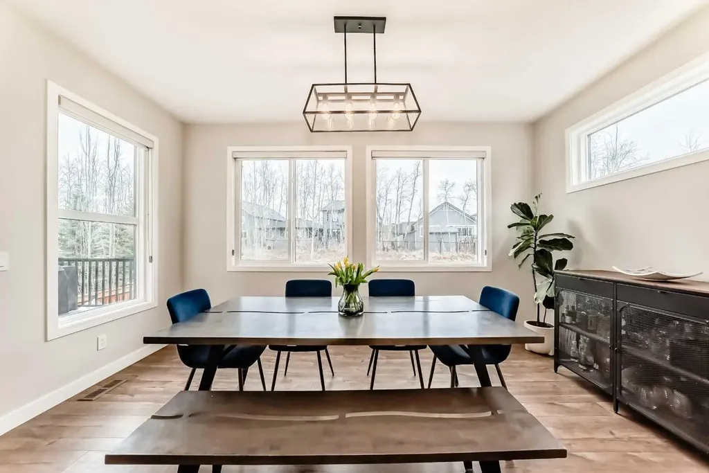 99 Legacy Glen Terrace SE Calgary AB T2X 3Z1
