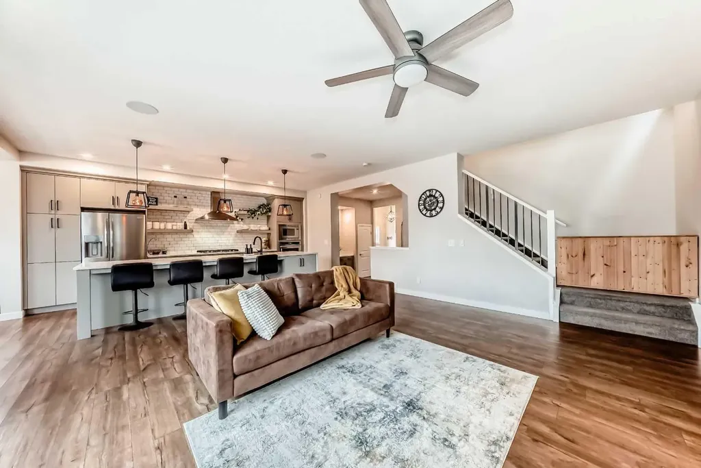 99 Legacy Glen Terrace SE Calgary AB T2X 3Z1