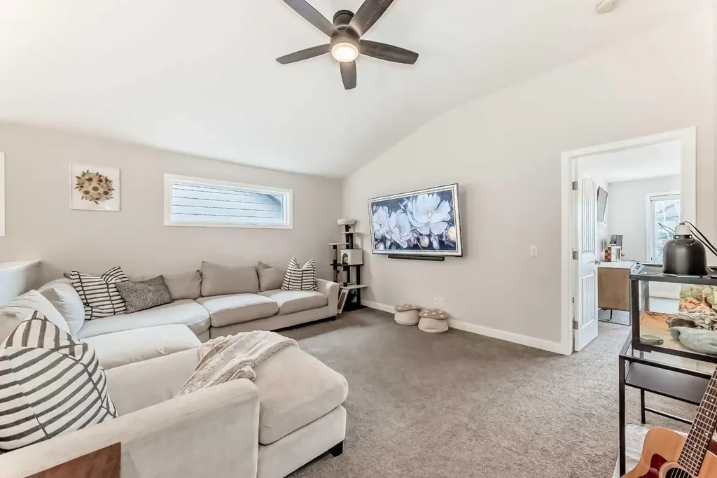 99 Legacy Glen Terrace SE Calgary AB T2X 3Z1