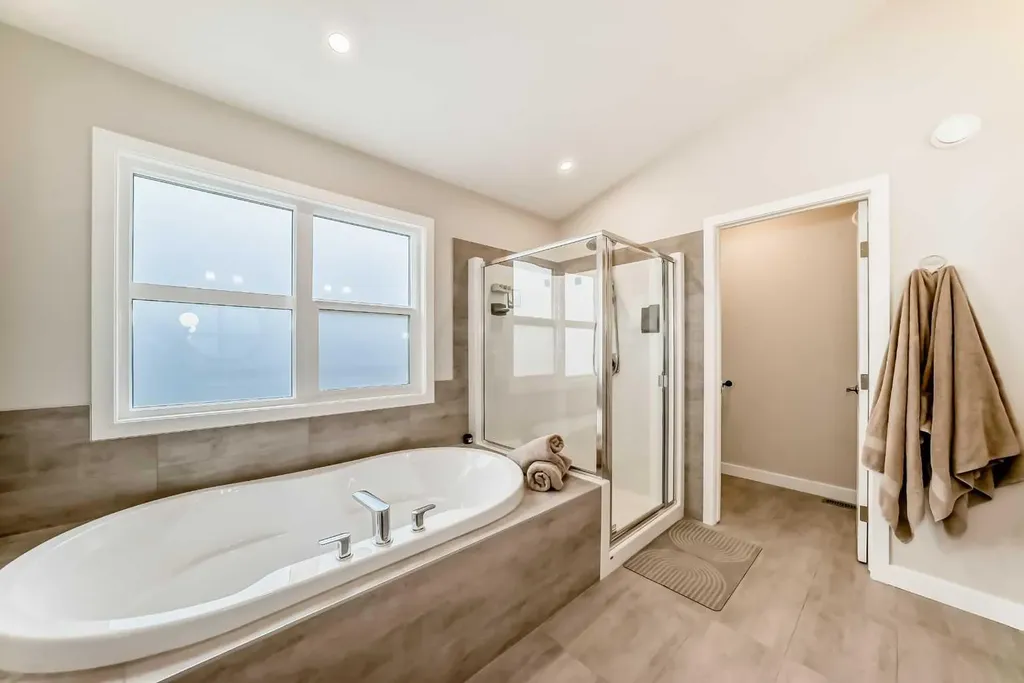 99 Legacy Glen Terrace SE Calgary AB T2X 3Z1