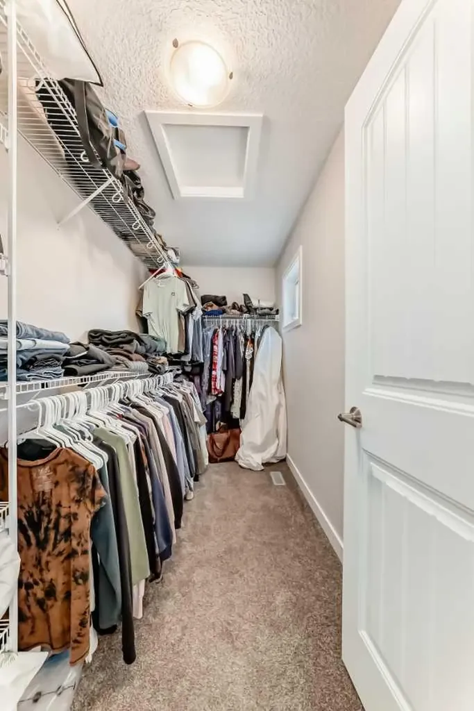 99 Legacy Glen Terrace SE Calgary AB T2X 3Z1