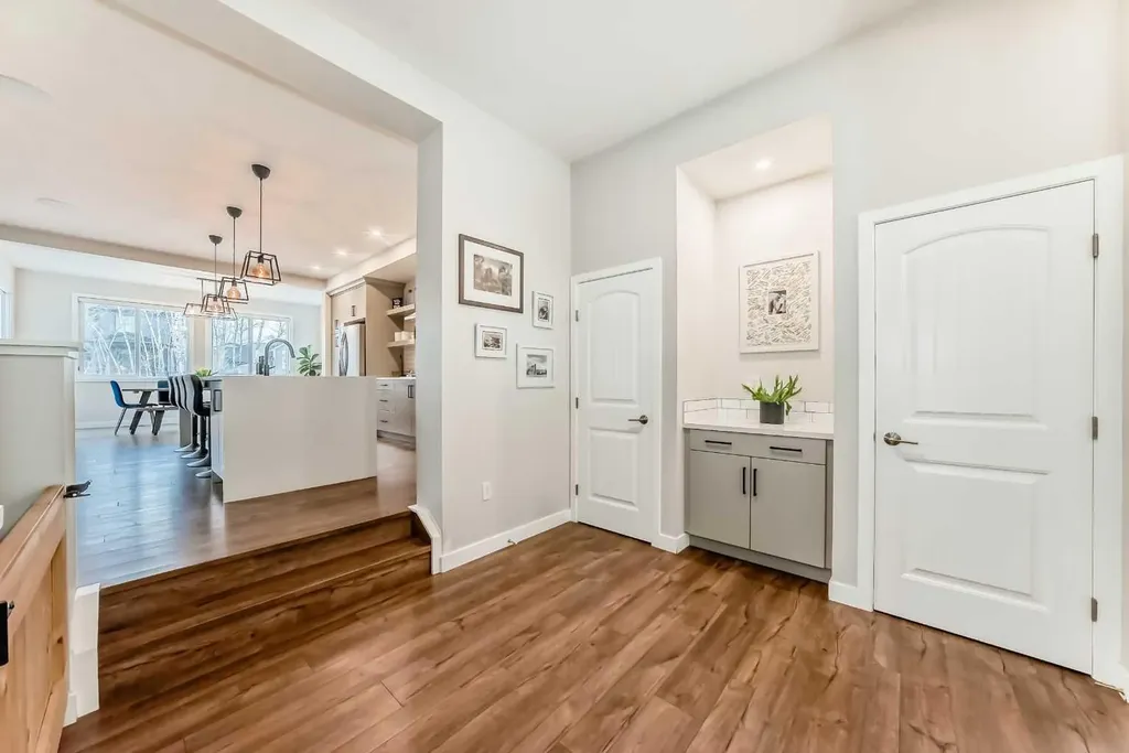 99 Legacy Glen Terrace SE Calgary AB T2X 3Z1