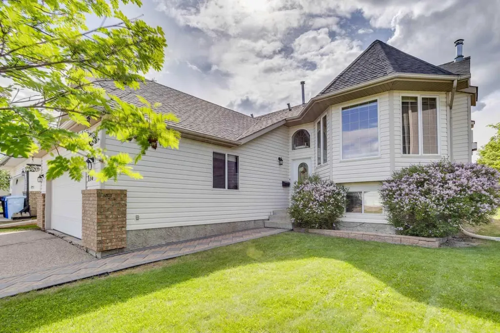 176 Burton Place Fort Mcmurray AB T9K 1V4