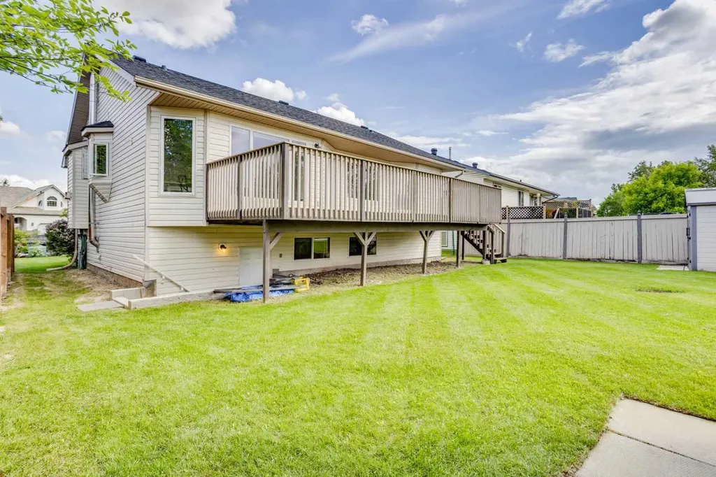 176 Burton Place Fort Mcmurray AB T9K 1V4