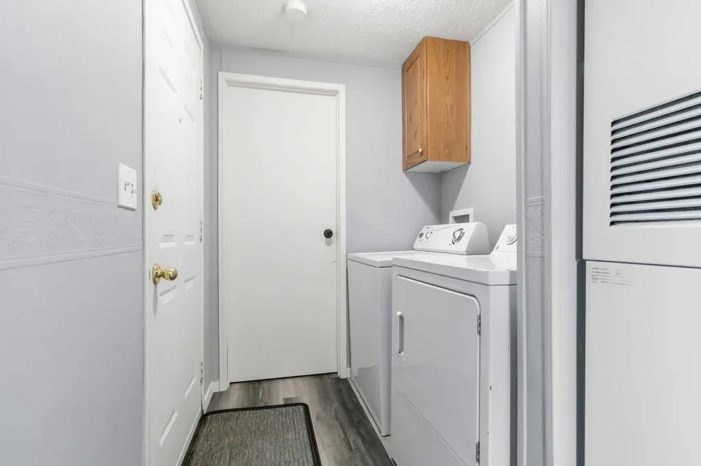 329 Greenwich Lane Fort Mcmurray AB T9H 3X6
