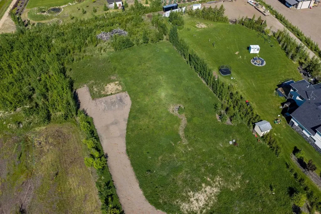 104 Evergreen Place Saprae Creek AB T9H5B4