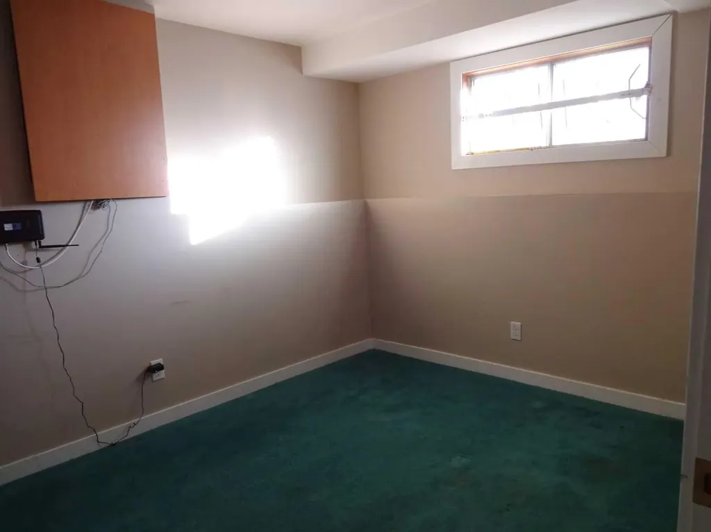 250 Falmere Way NE Calgary AB t3j2x6