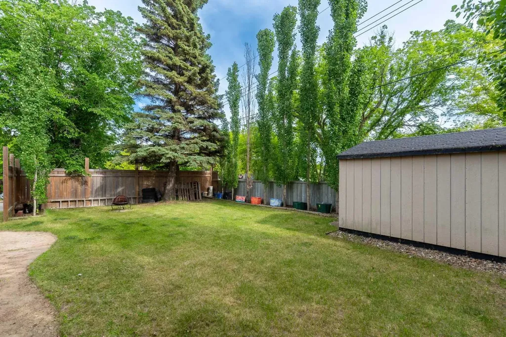 4801 40 Street Lloydminster SK S9V0C3
