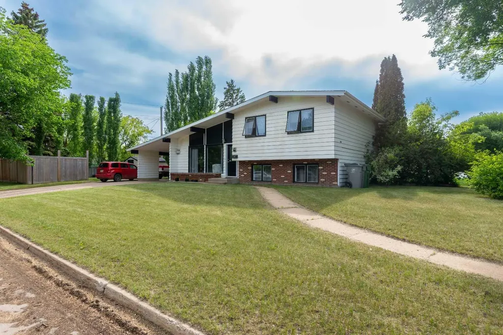 4801 40 Street Lloydminster SK S9V0C3