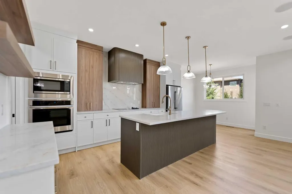 59 Walcrest View Calgary AB T2X 4G3