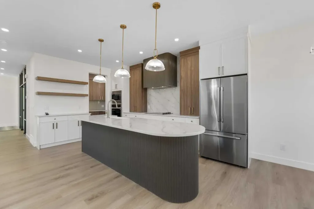 59 Walcrest View Calgary AB T2X 4G3