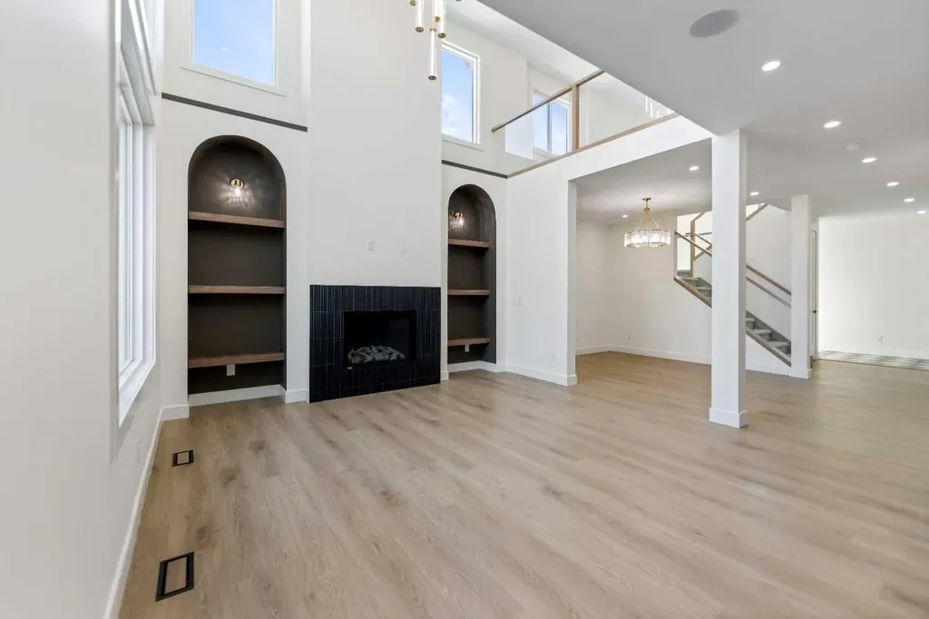 59 Walcrest View Calgary AB T2X 4G3
