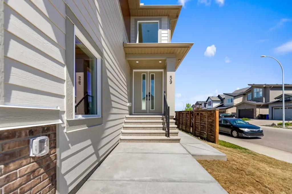 59 Walcrest View Calgary AB T2X 4G3