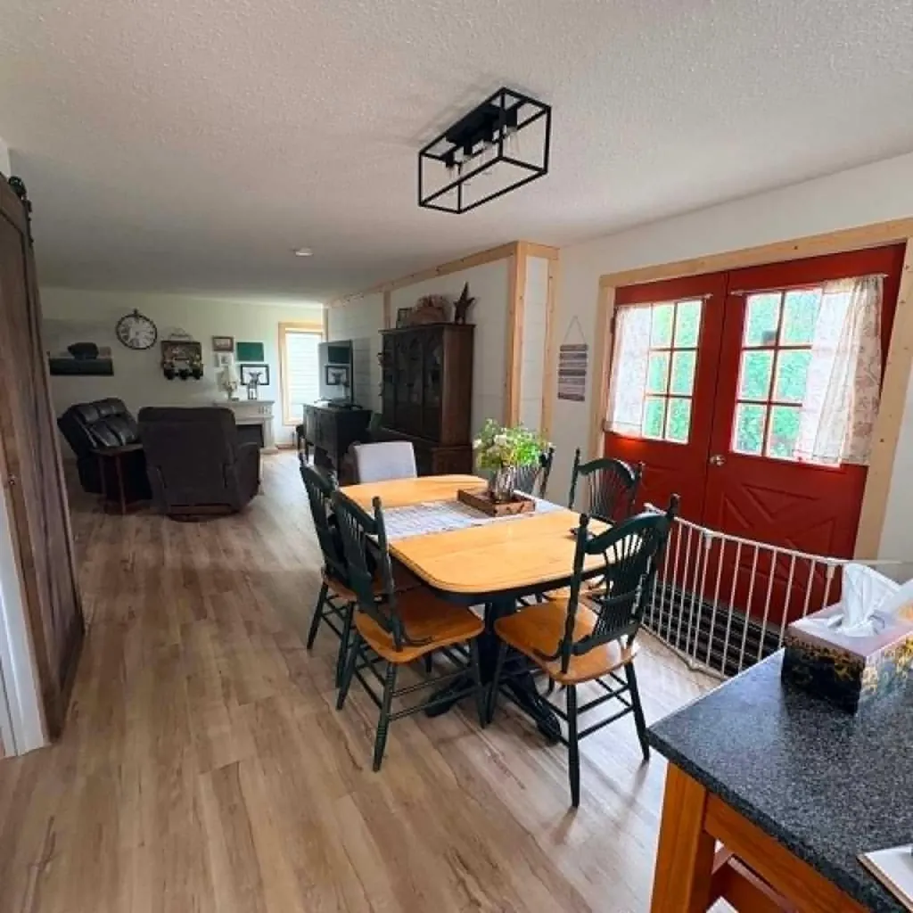 5018 Alexander Avenue Coronation AB T0C1C0