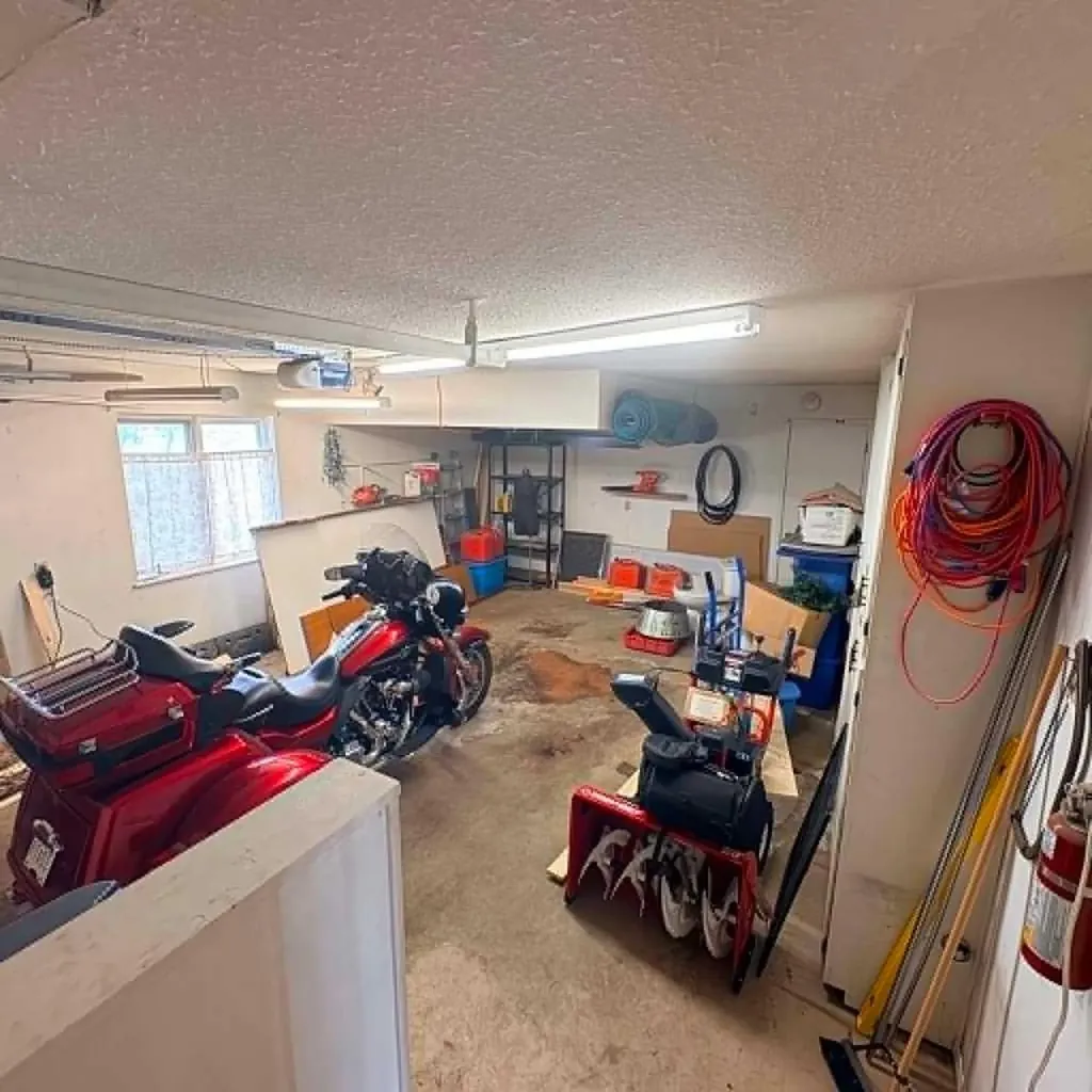 5018 Alexander Avenue Coronation AB T0C1C0