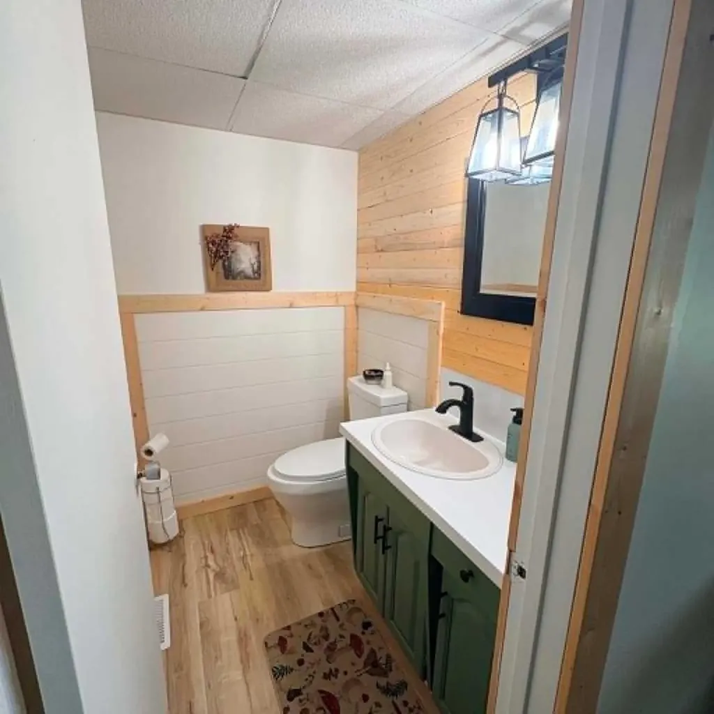 5018 Alexander Avenue Coronation AB T0C1C0