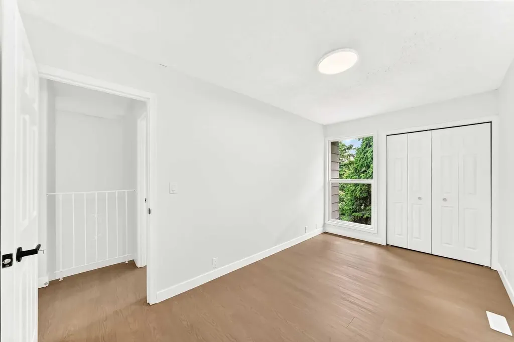 7205 4 Street NE Calgary AB T2K 5S3